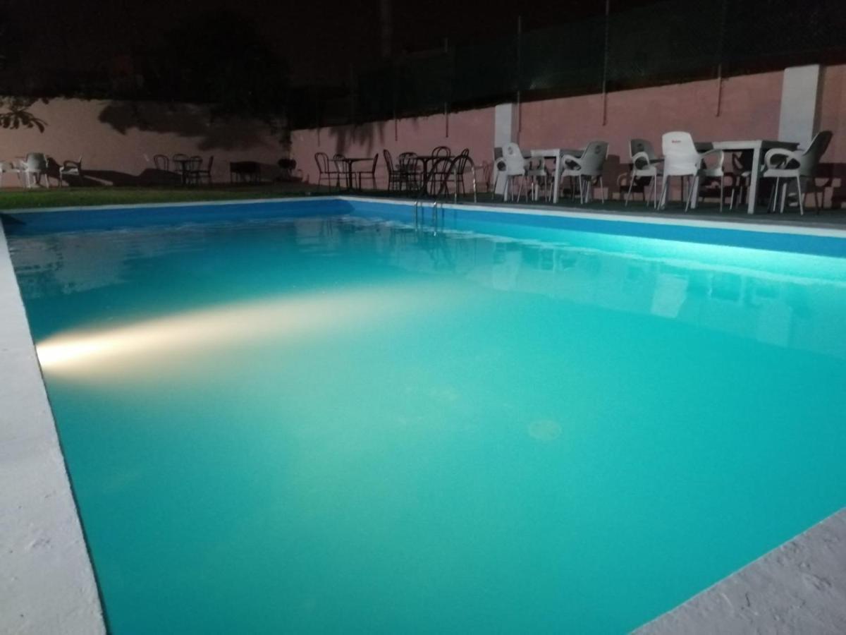 Hotel La Casita à Torremolinos Extérieur photo