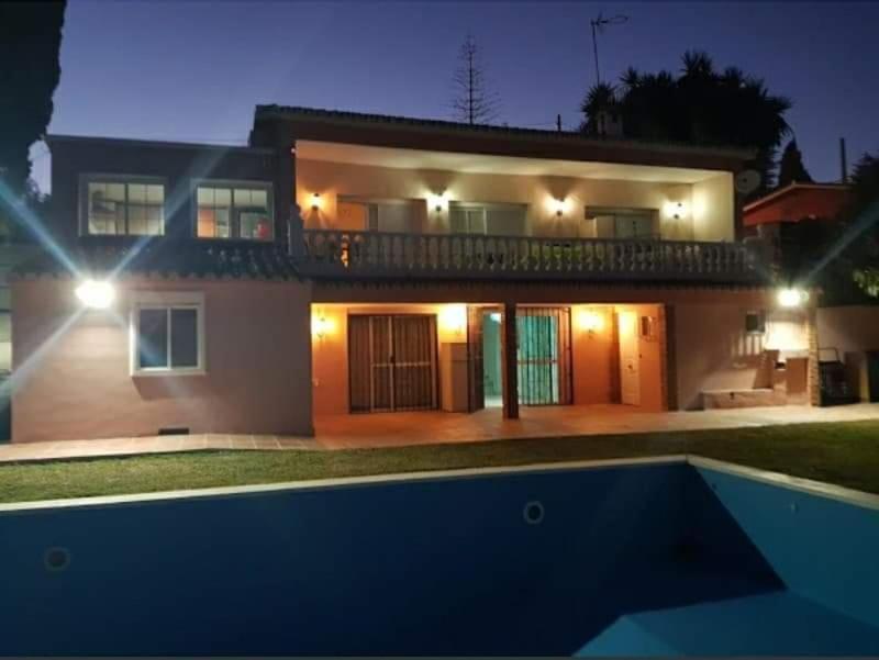 Hotel La Casita à Torremolinos Extérieur photo